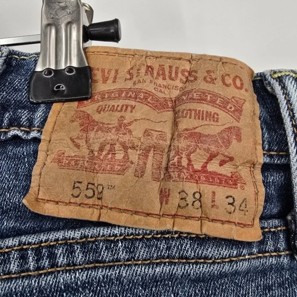 Levi's 559 Relaxed Straight Leg Jeans Classic Denim Blue Jeans‎ W38 L34